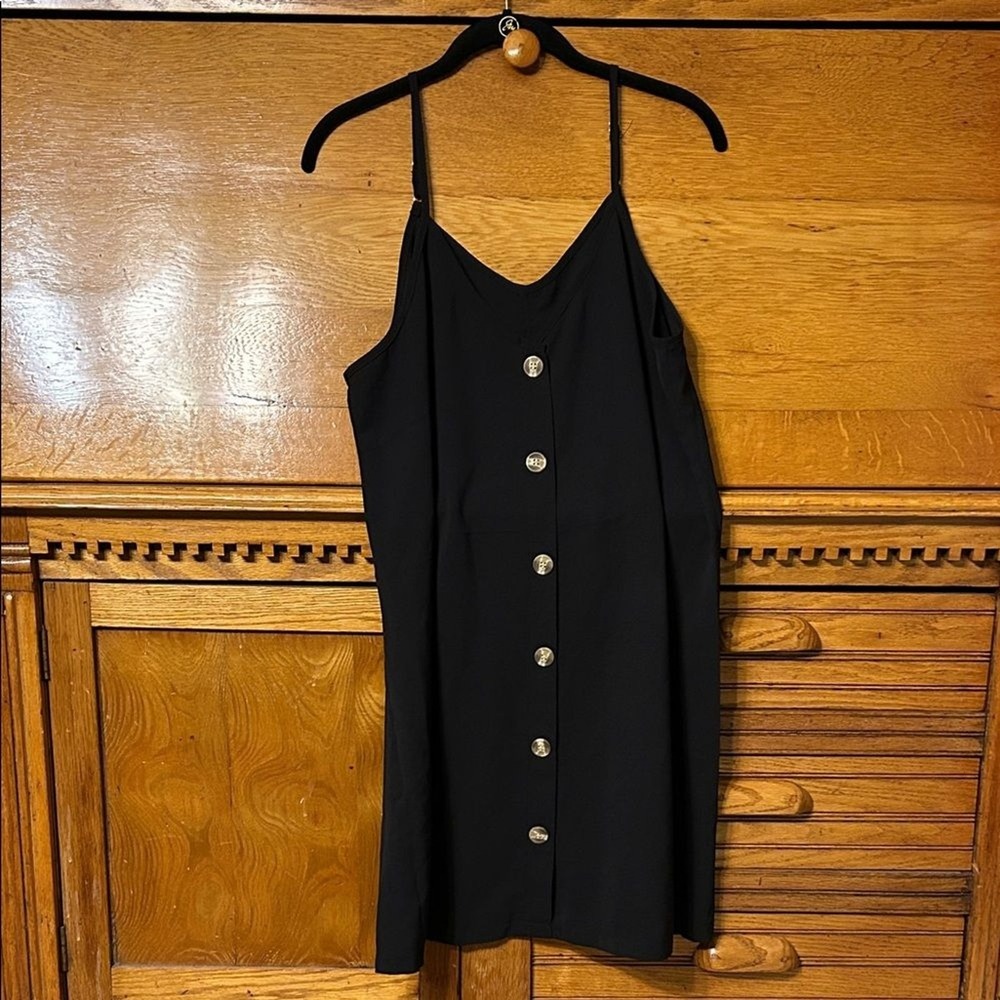 Beachy Casual Black Button Front Mini Dress Sleeveless V-Neck Capsule‎ Wardrobe